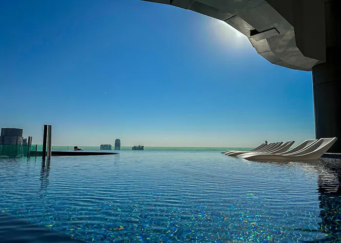 Best Burj Khalifa View Balcony Apartment With 64Th Floor Infinity Pool In Paramount Hotel Midtown